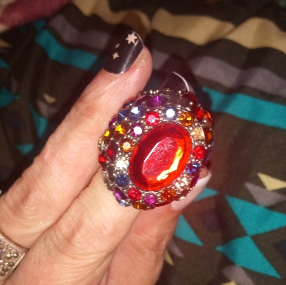 Fancy Multicolored Stretch Ring - Picture 5 of 5